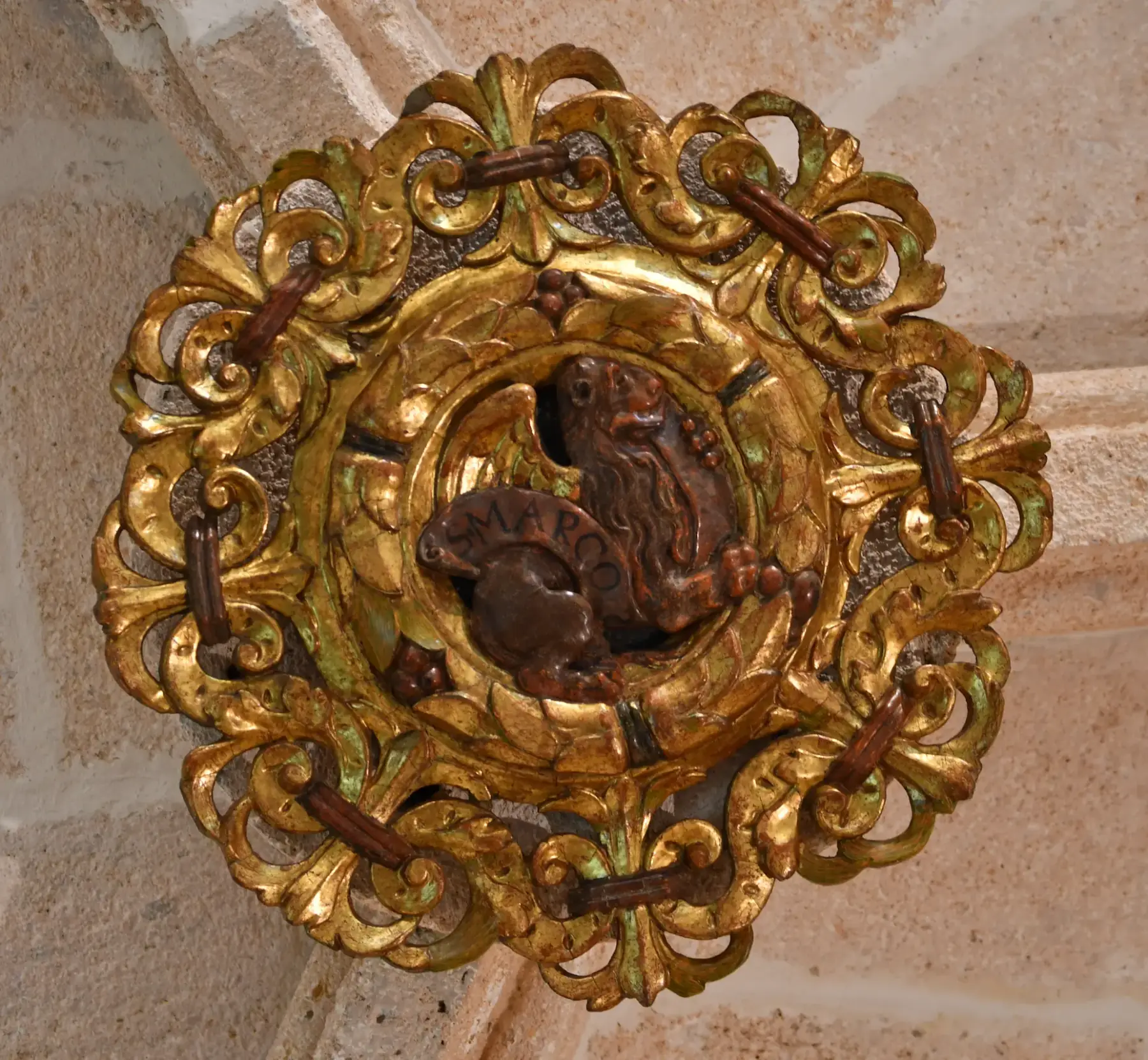 Clave 'León': Marcos