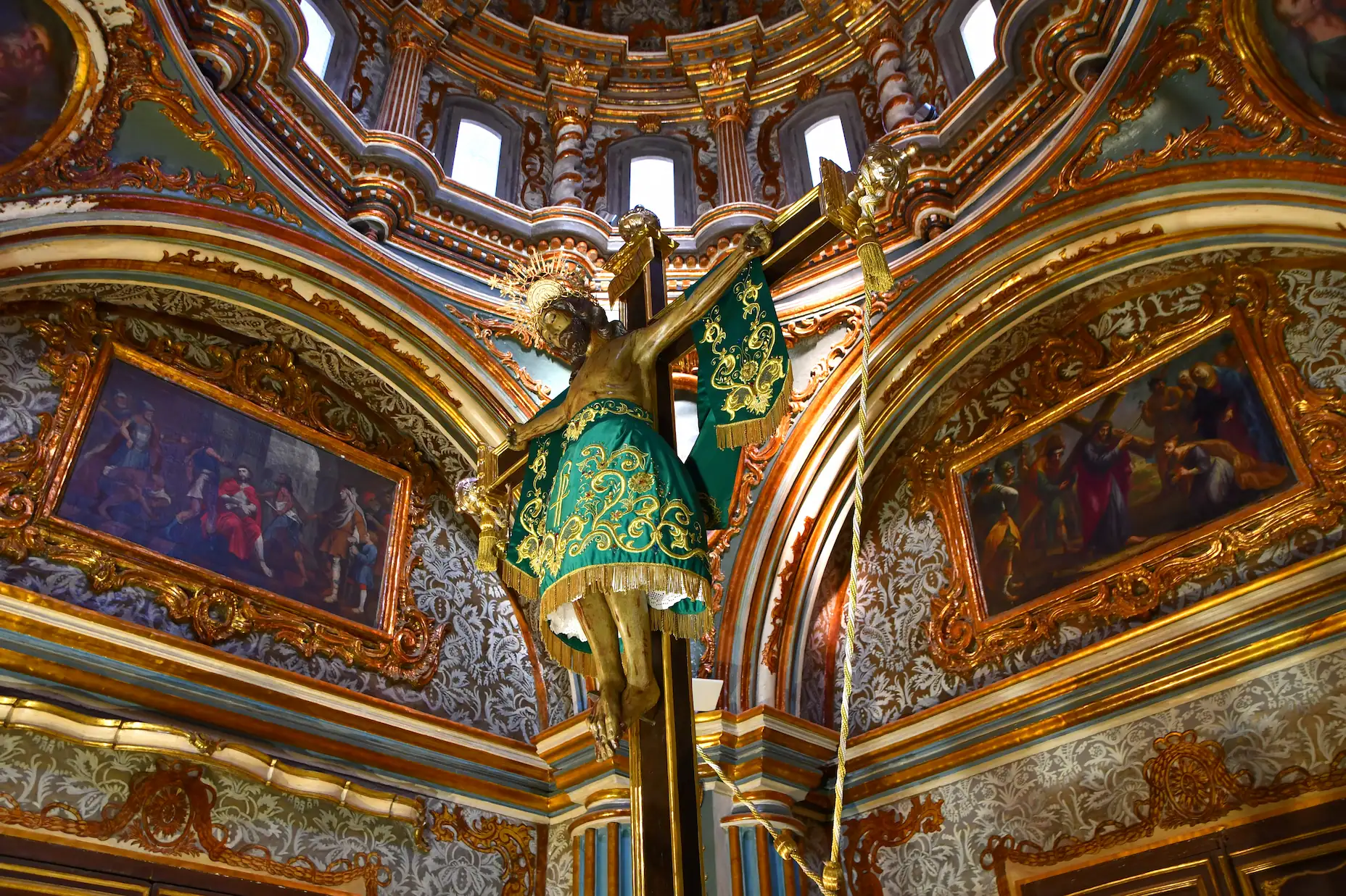 El Camarín del Cristo de la Antigua